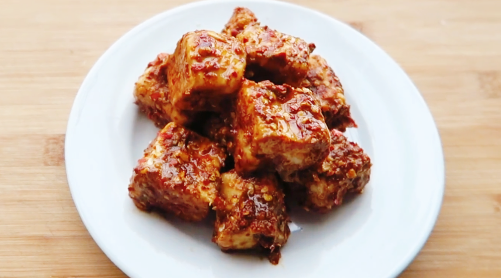 豆腐乳好吃不用去買，詳解配方和做法，香辣下飯，比買的還要好吃