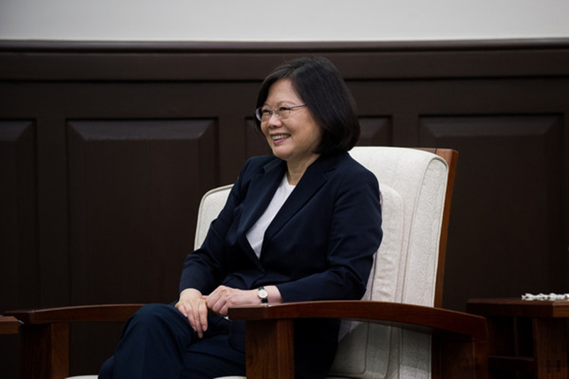 蔡英文�得道�，全家�雞犬升天�