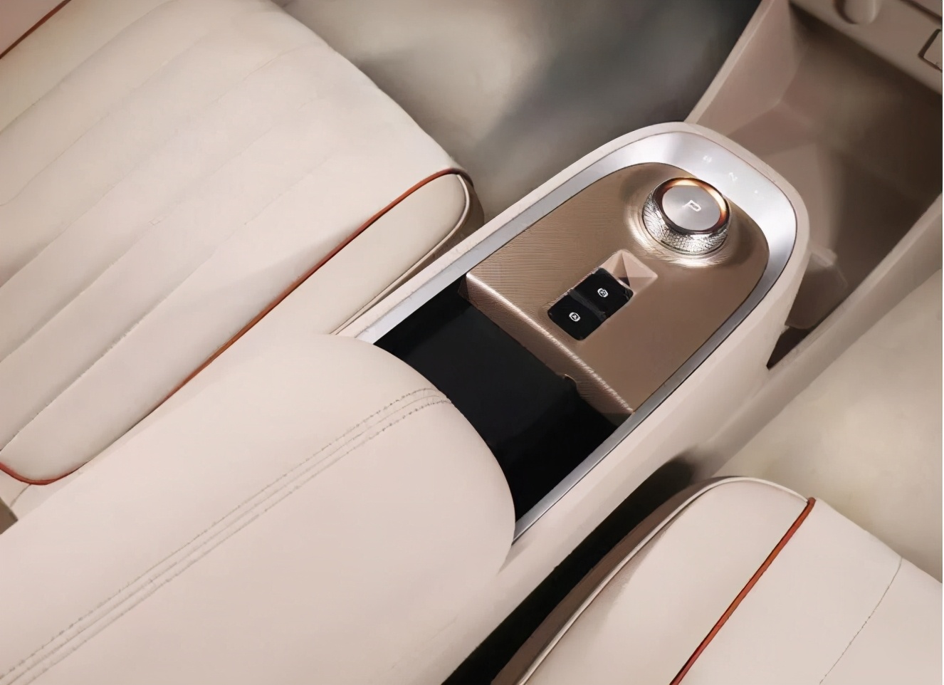 10-15万最小，但可能是最精致的车，欧拉好猫这么