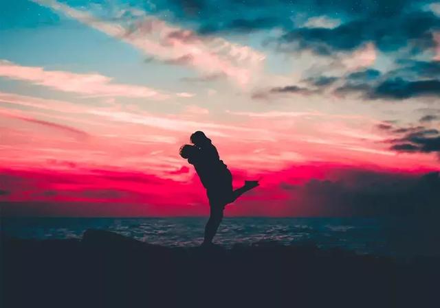 九月|八月再见九月你好不念过往 不畏将来遇见最美的自己