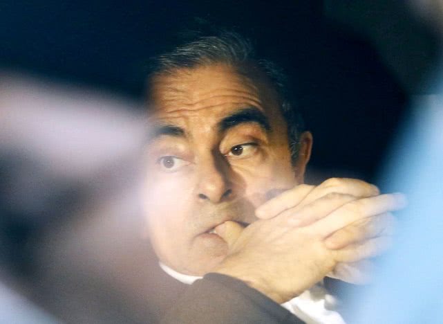 一个不会屈服的小个子男人，20年前拯救日产，