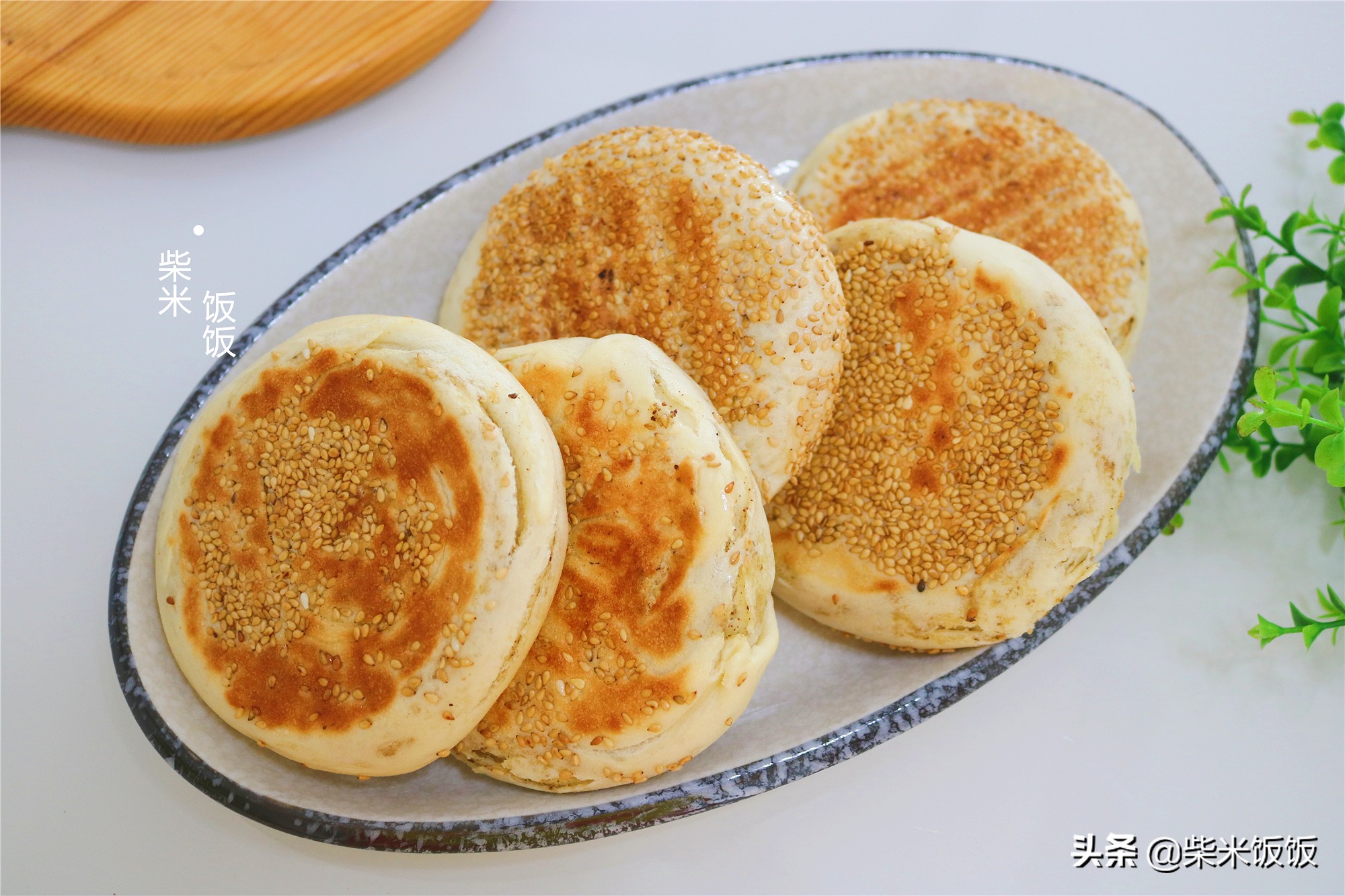 燒餅這樣做太好吃了，外酥裡軟，一層更比一層香，做法簡單