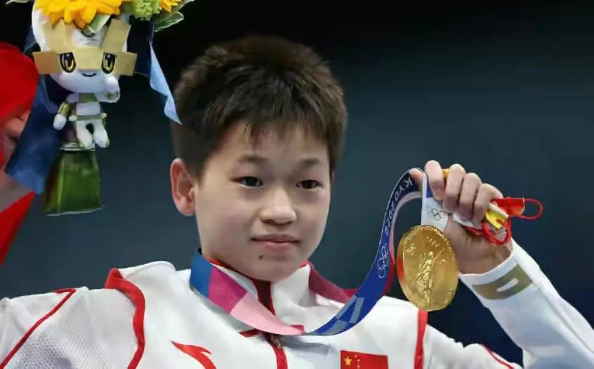奥运会冠军每人获赠一台车！曾拒绝20万现金的全红婵，会接受吗？