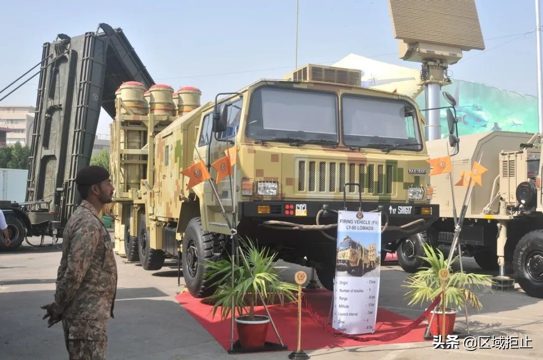 印度突然逮捕外交官，300辆坦克开赴前线，限2