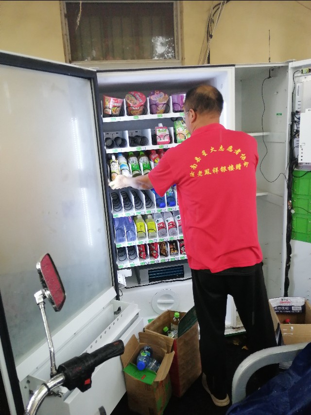 风雨中的坚守