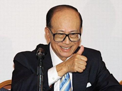 英国出现变种新冠病毒，几十万人连夜逃出伦敦