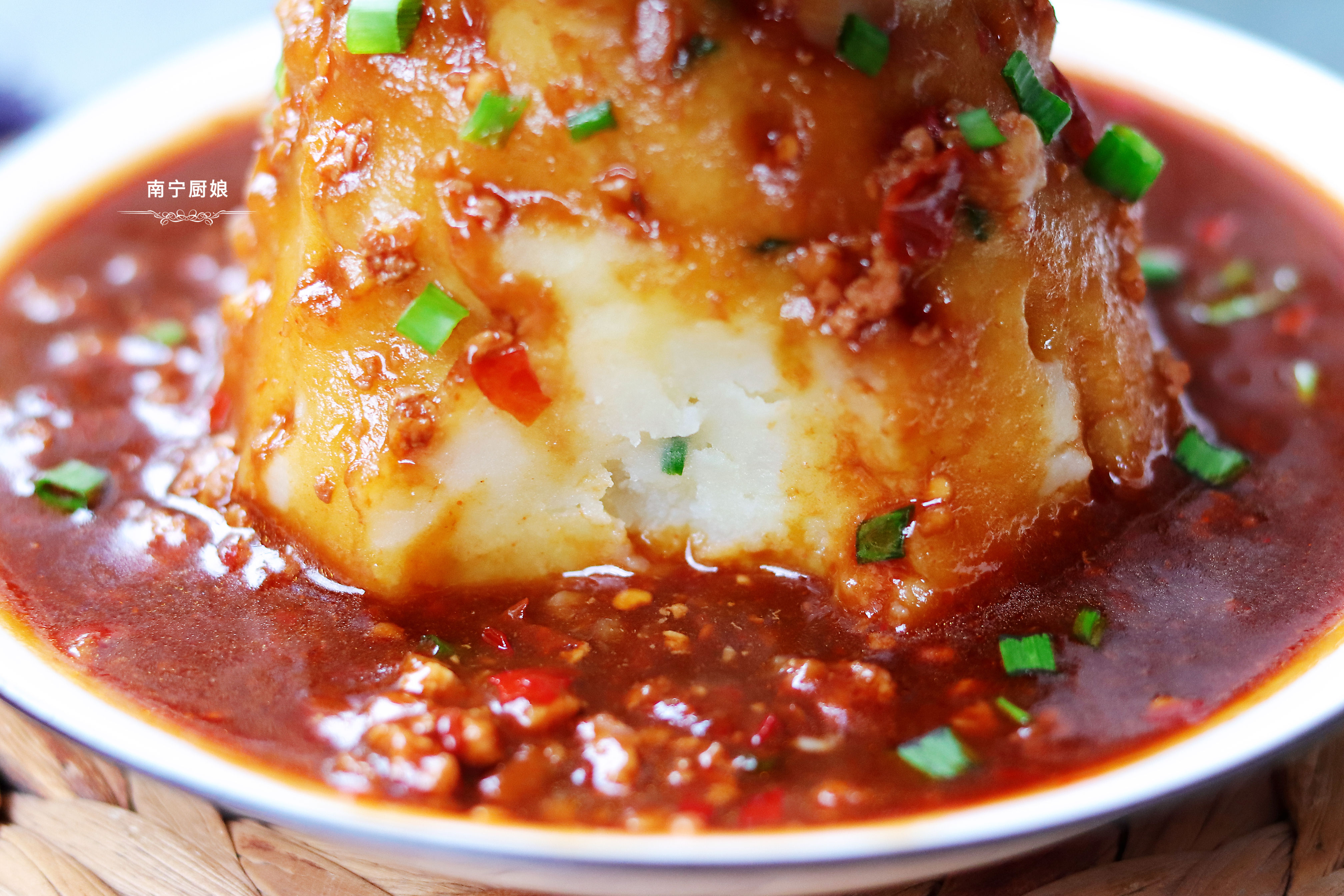 自从我把土豆做成了“火山”，家里小孩就再也不挑食了，太好吃了