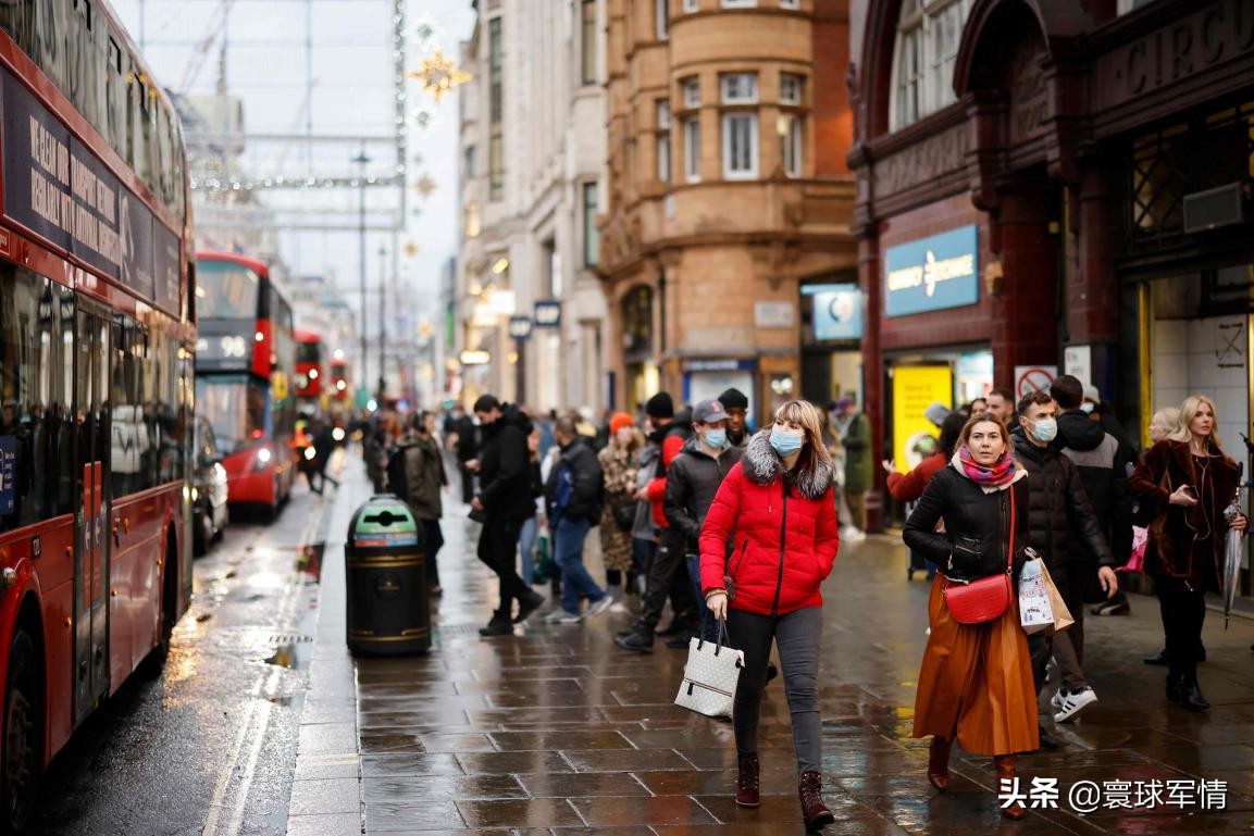 英國變種新冠病毒傳染性提升70%，倫敦市民瘋狂逃離，抗疫戰鬥雪上加霜