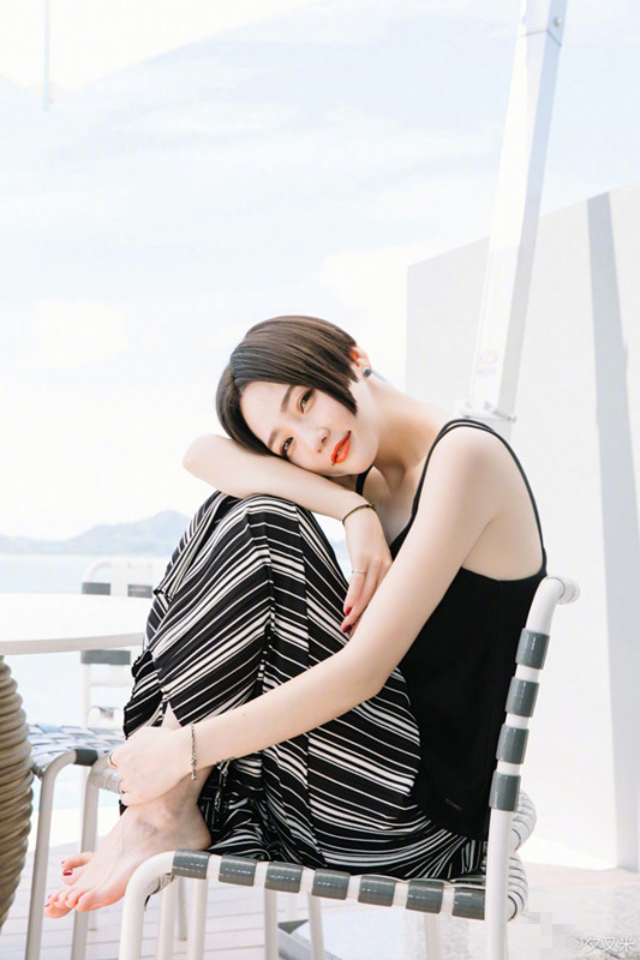 富家小姐出逃北京，17岁选择嫁为人妻，被高晓松