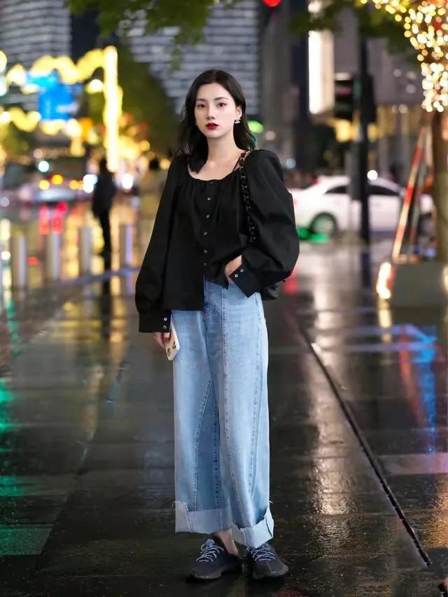 女人过了三十岁不妨试试酷女孩风穿搭洋气减龄还提气质