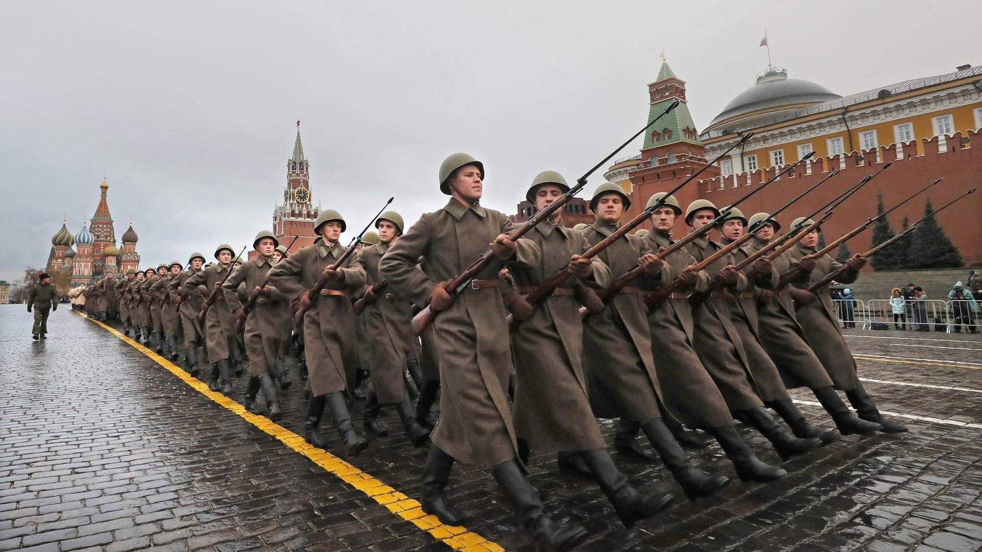 �������Ұս���Աȣ��ĸ���ģ����