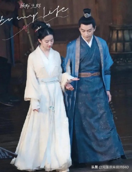 " dream Hua Lu " the road is appeared, liu Yifei and Chen Xiao act the leading role, pull hand and osculant aunt had been mixed fit