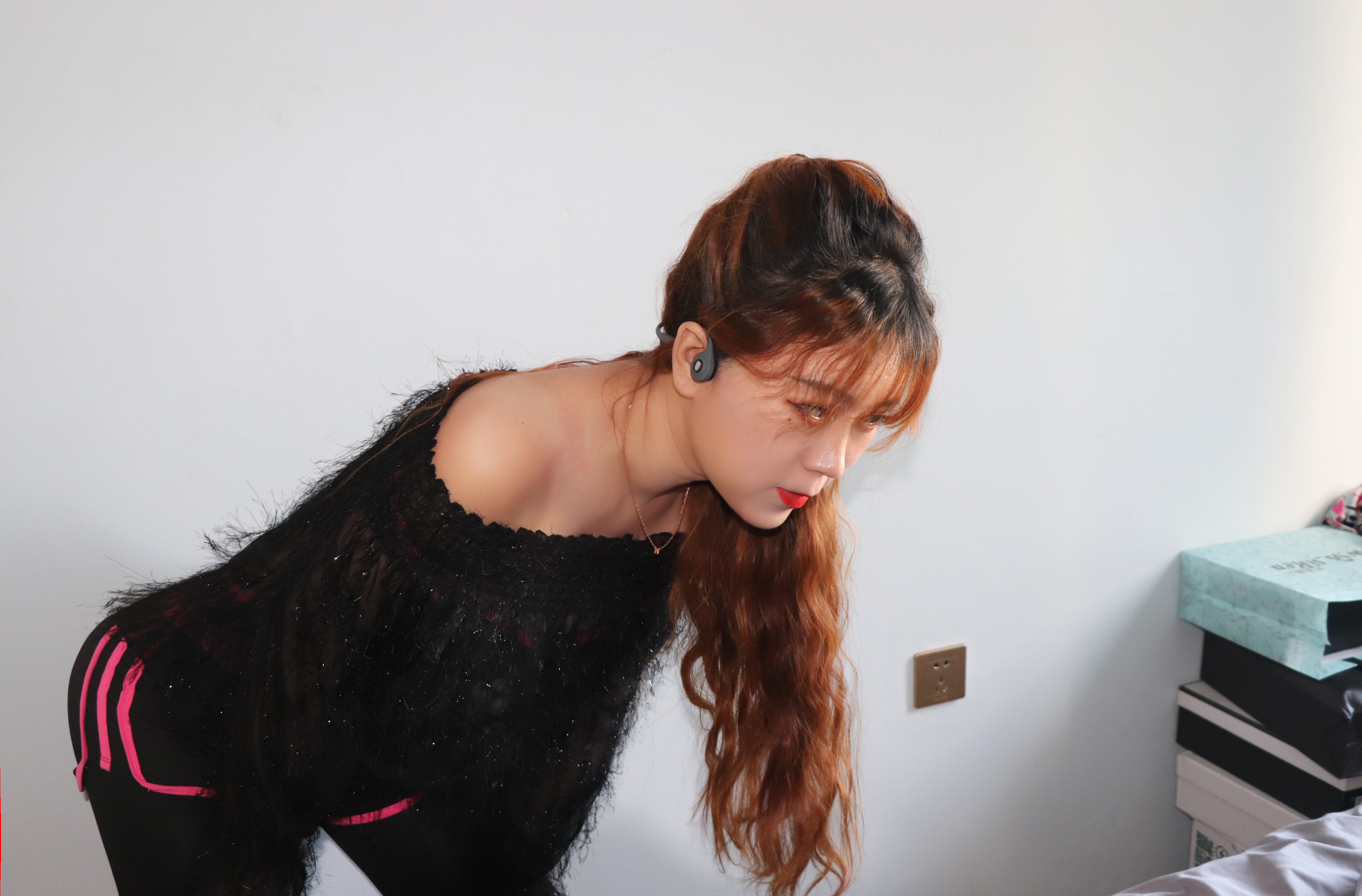 轻便，不伤耳。再遇nineka（南卡）runner骨传导耳机