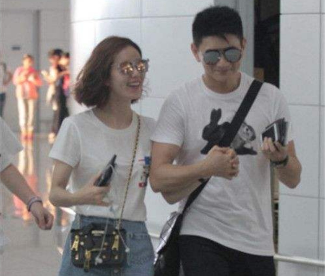 吴奇隆把刘诗诗捧在手心里宠？网友：这是有原因的