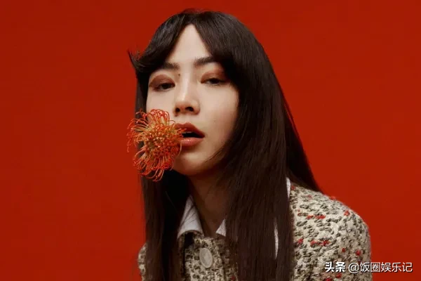 训练生精修VS幕后，刘雨昕和安崎差在肤色，孔雪