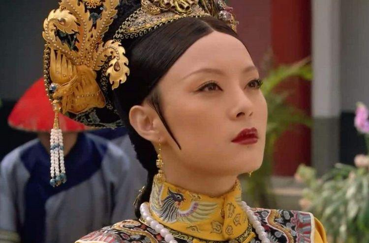 流朱忠心耿耿，还为甄嬛赴死，为何甄嬛得宠后