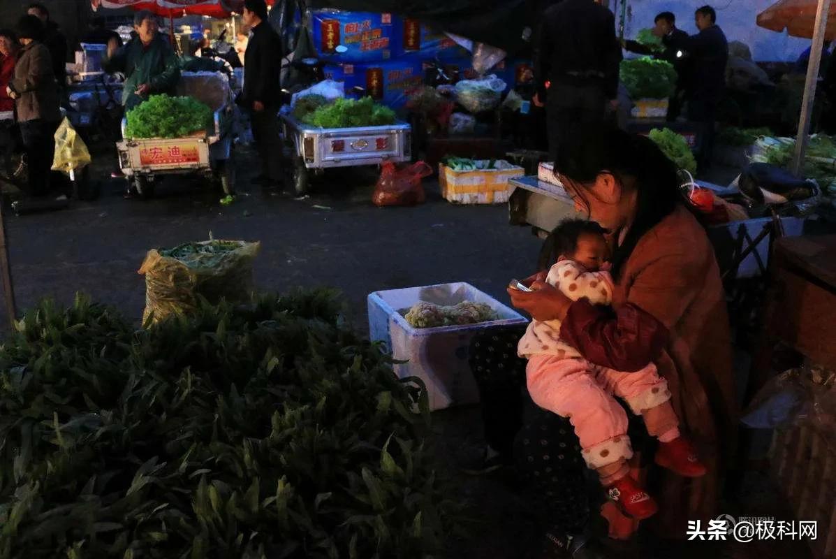 高科技互联网企业都在惦记穷人的白菜，终于明白华为为何孤单