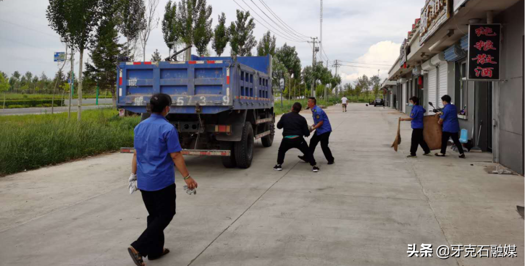 文明实践在行动 | 整治市容环境卫生 全力当好“