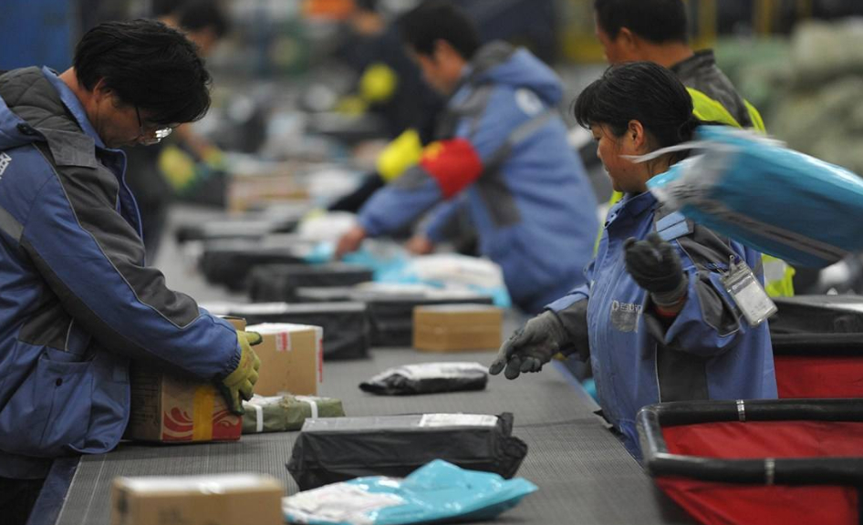 网购的人越来越多，为啥快递网点却接连倒闭？老员工说出实情