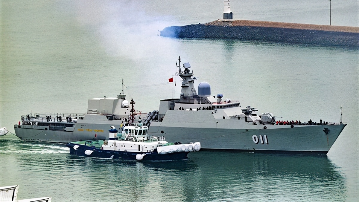 美媒：越南在中国南海岛礁上扩建防御设施