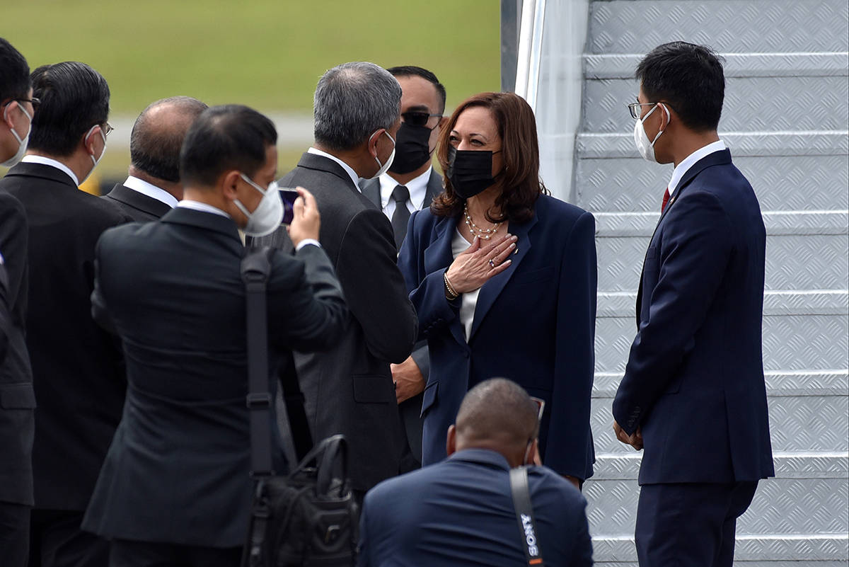 拜登要退位？公开直言美国将迎第一位女总统，