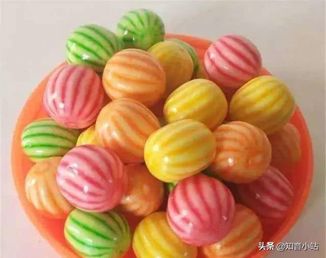 好看的皮囊千篇一律，有趣的灵魂要过六一