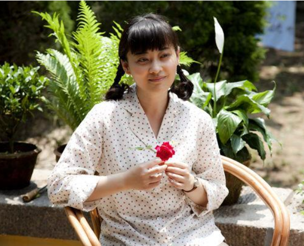 《父母爱情》：一生傲娇却幸福的安老师，生命