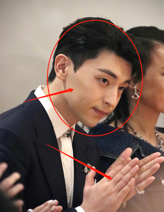 Deng Lun enters brand activity, shengtujiao must hold out riches and honour, but figure more body reveals this kind of temperament