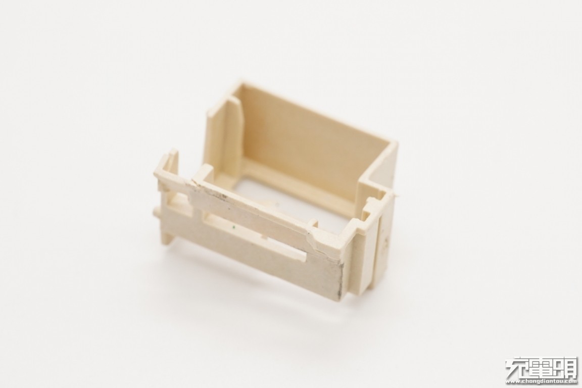 华为65W氮化镓快充充电器深度拆解，华为用户最好的充电器来了