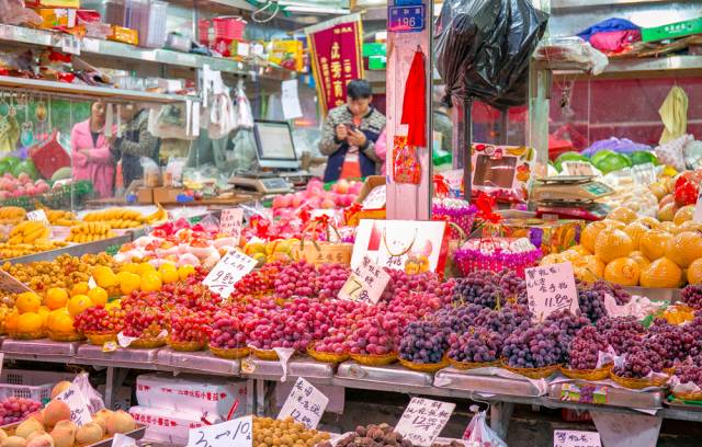 成都祥和里这条600米的美食巷子，要带5个胃才敢去吃