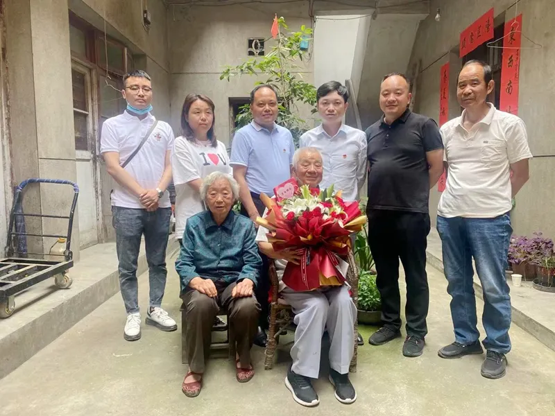 江北街道办：一泓清水送农家