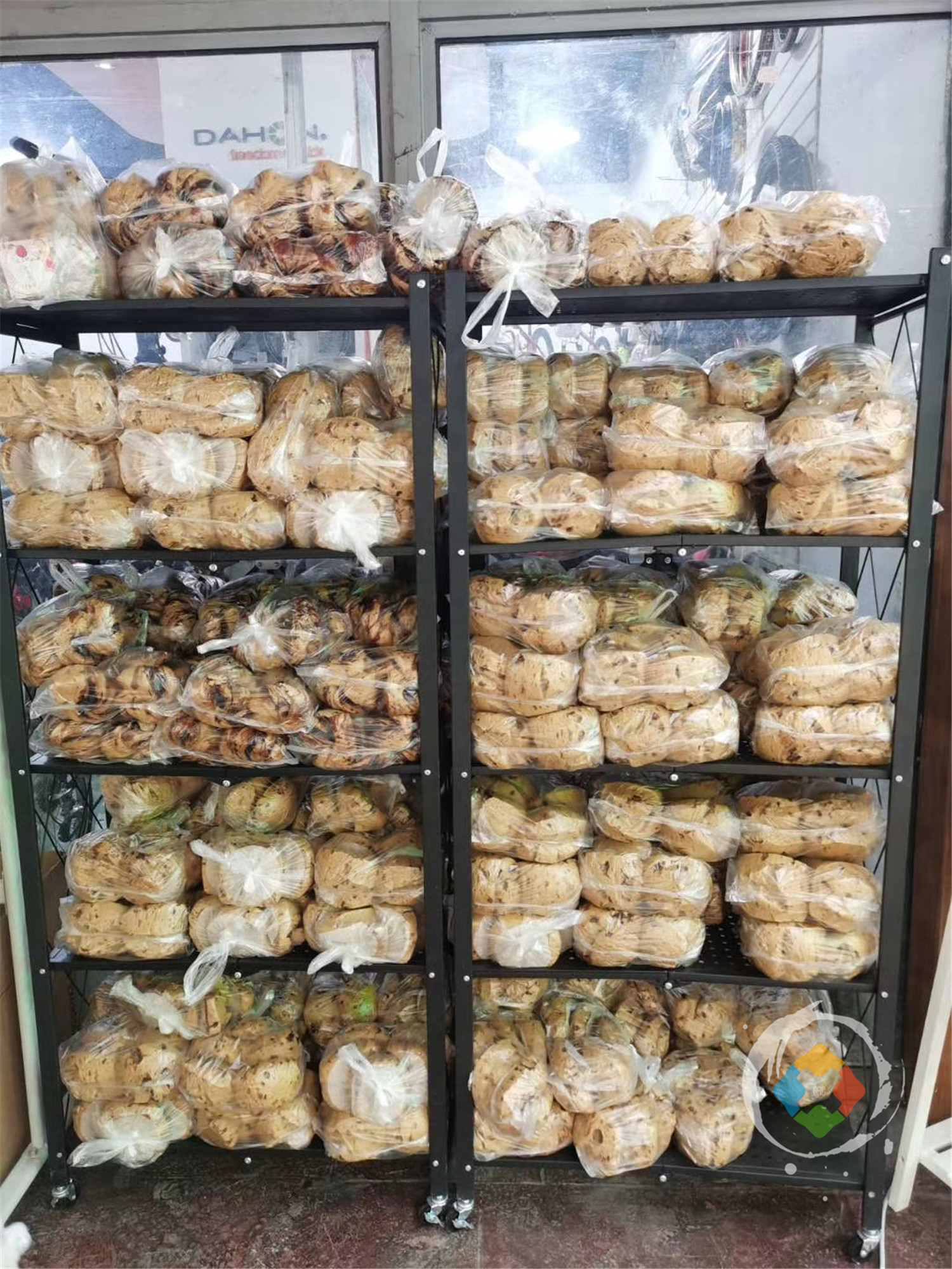 对“网红”避之不及的重庆人，遇上便宜又好吃的美食，总是被打脸