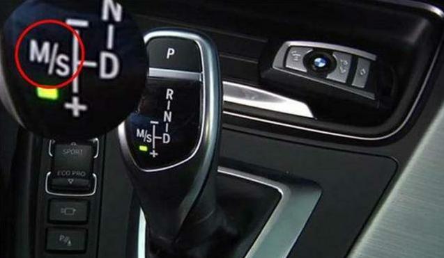 自动挡上坡，动力不足时如何换挡？换不好后果