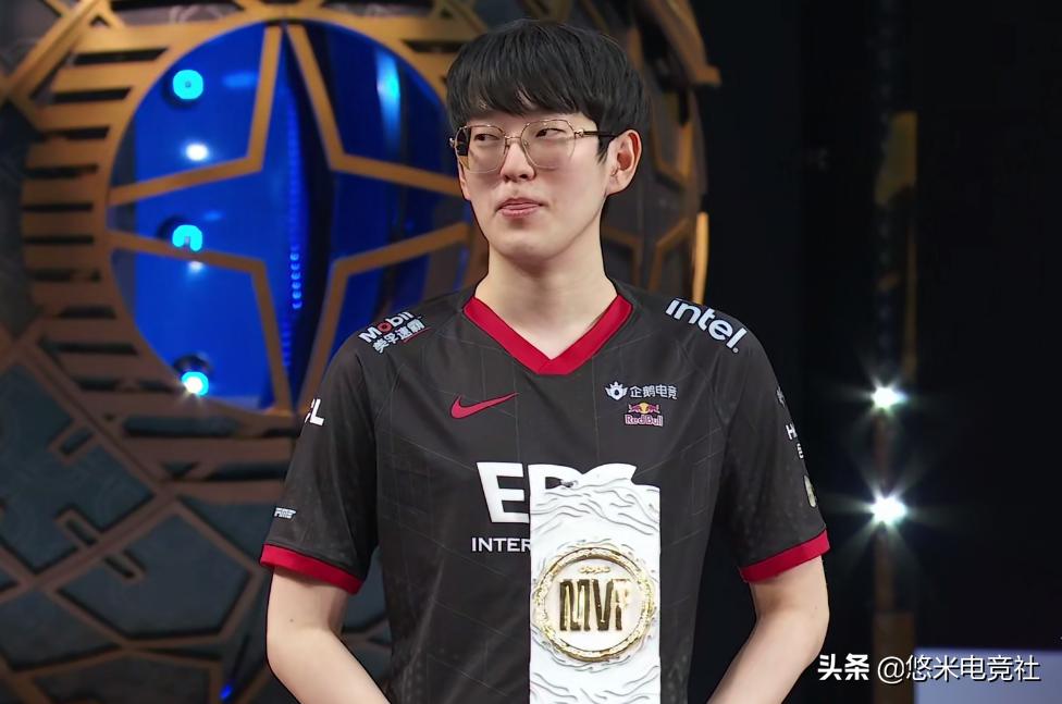 EDG won the S11 championship and Scout won the FMVP!Meiko becomes the ...