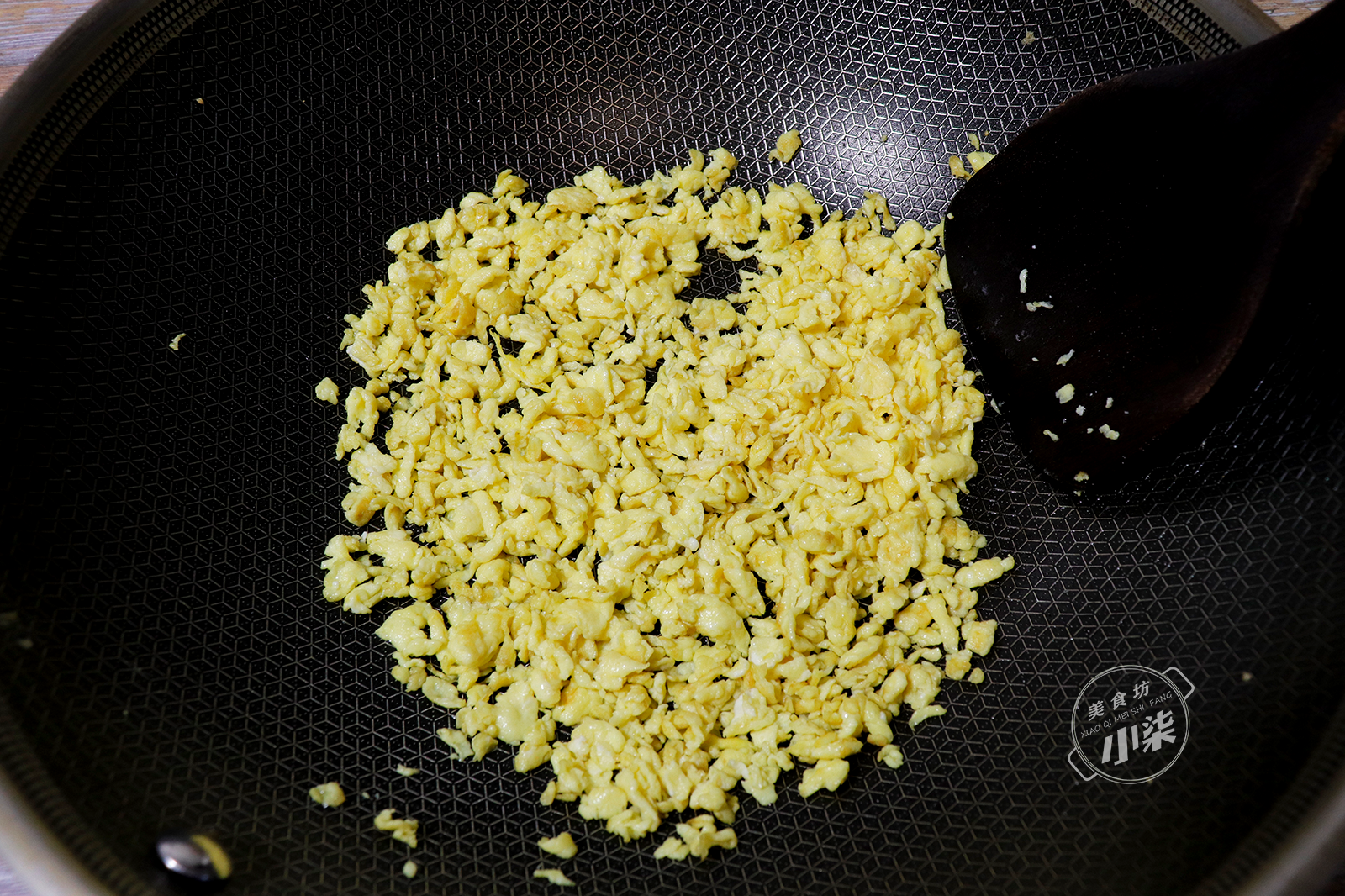 立冬後，想吃蘿蔔餡餅，學會這樣做，不破皮不露餡，個個皮薄如紙