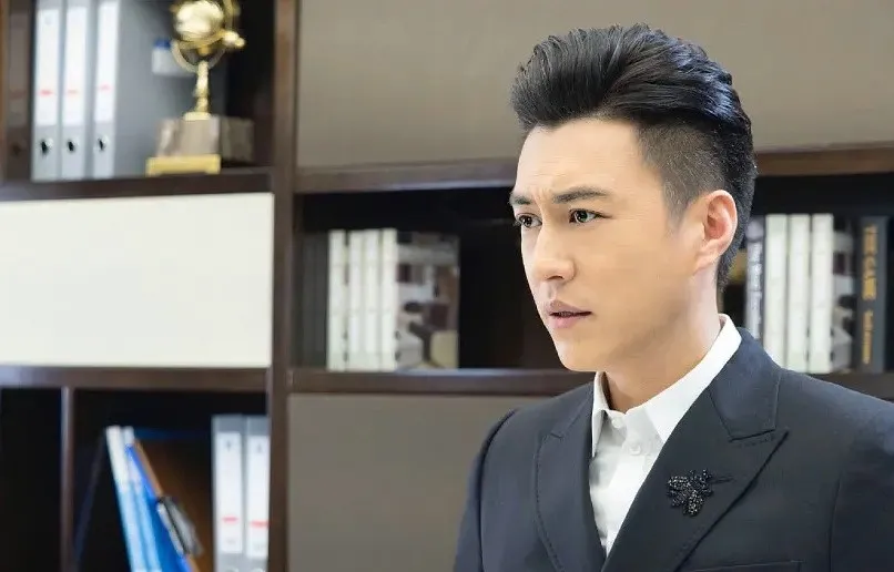 “靳东骗局”背后,是多少女人被嫌弃的一生