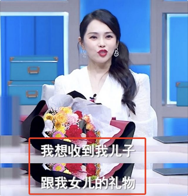哈利曬母子舊照，素顏的伊能靜滿臉溫柔，童年的哈利值高於現在