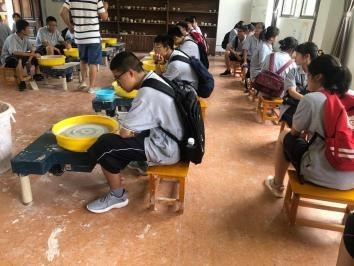 求“学思践悟”人生体验 做“知行合一”汤中学子