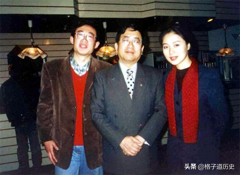 14年的婚姻却抵不过一时温情，余秋雨的婚姻为何如此？