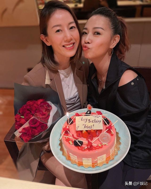 佘詩曼湯盈盈等TVB七魔女齊聚為梁靖琪慶生還有老公恩愛相陪
