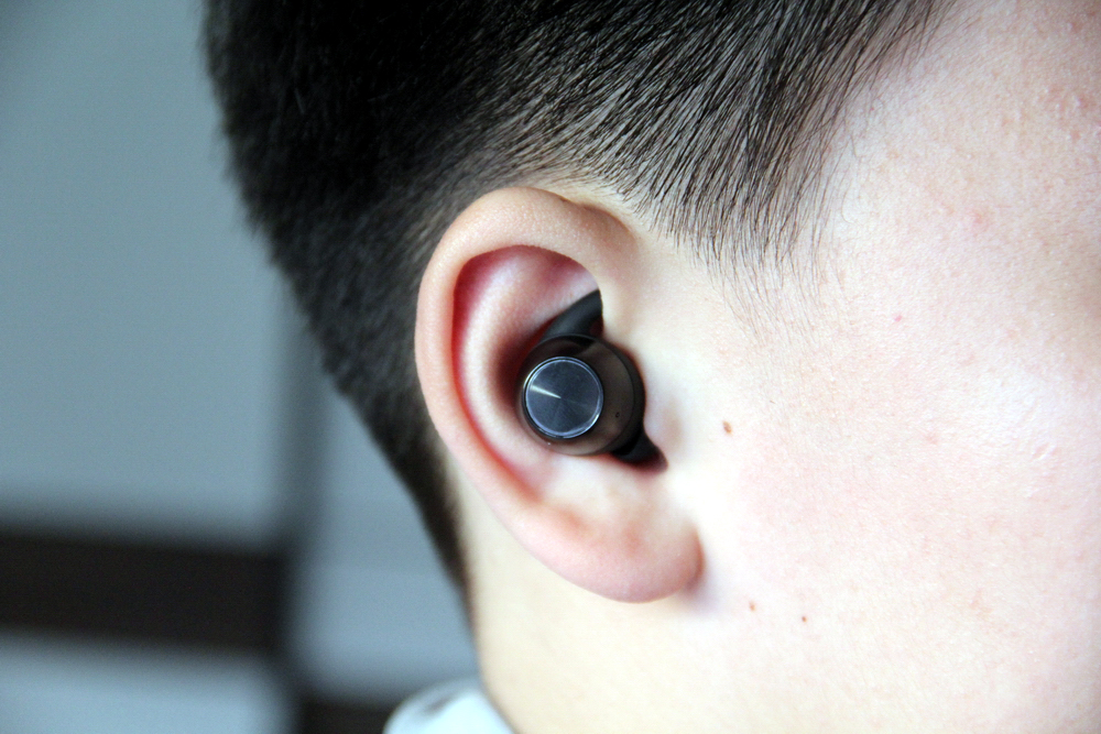 那么多真无线耳机，为啥我独独选了百元的XISEM Ares