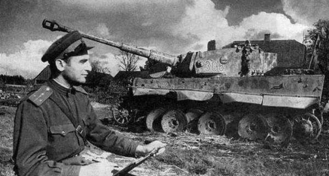 “斯大林”凭啥与“虎”角力——浅析斯大林-