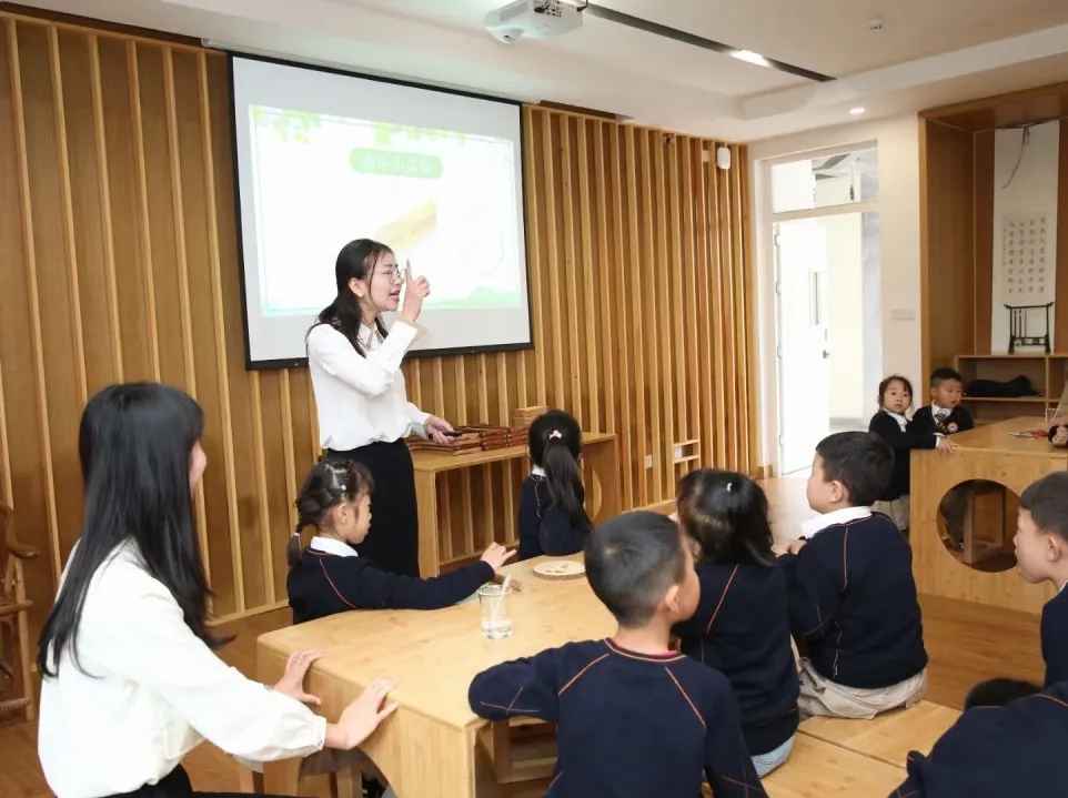 天府新区元音小学携手重光小学共建成渝协同发展共同体实验学校