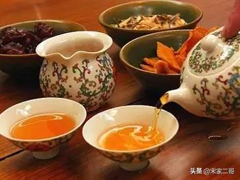 人物传说，县令赵疯子