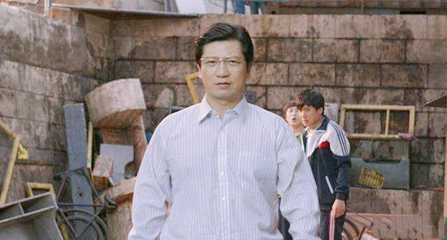 他没大舞台专注小角色，却成沈腾御用配角，打败陈道明拿白玉兰奖