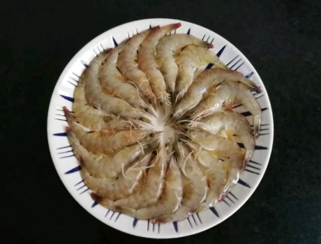 图片[4]-广东人做虾的方法鲜嫩弹牙原汁原味比白灼虾好吃更简单-起舞食谱网