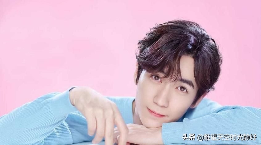 谁的笑容温暖了你的岁月，惊艳了你的时光？（男明星笑容合集）