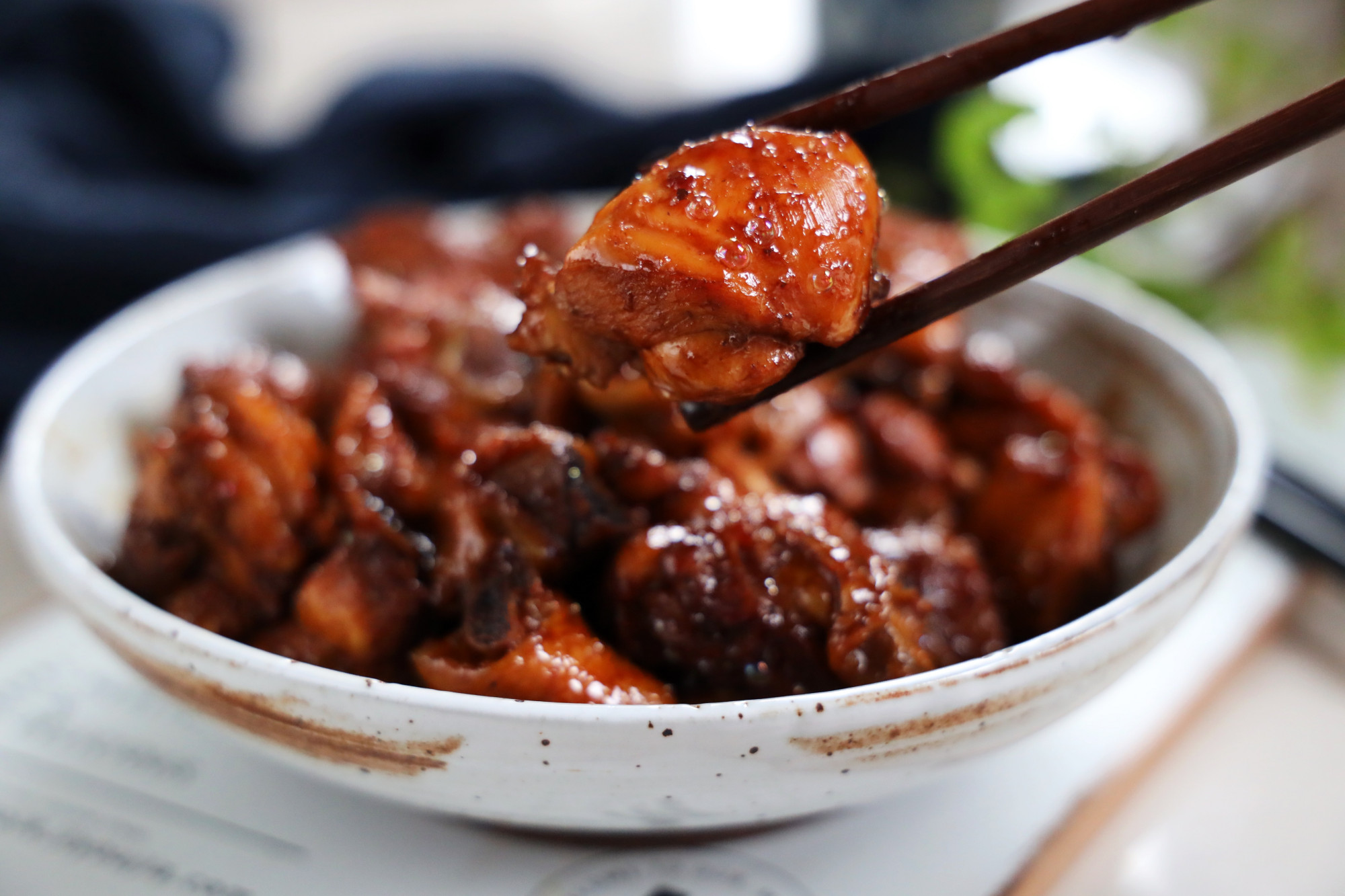 比猪肉牛肉都便宜，秋天可以多吃，简单红烧，下酒又下饭