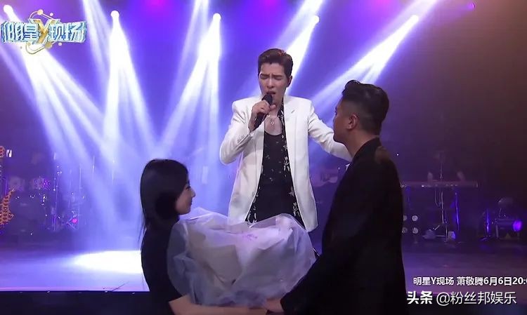 Da Zhuang takes over the live broadcast of YY66, the first show has a ...