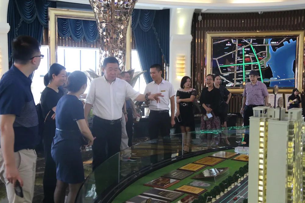 广东省物协考察团赴湛江市学习交流